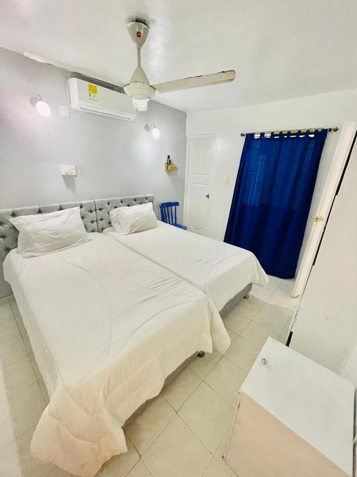 Hostal Casa Dandy Картахена Экстерьер фото