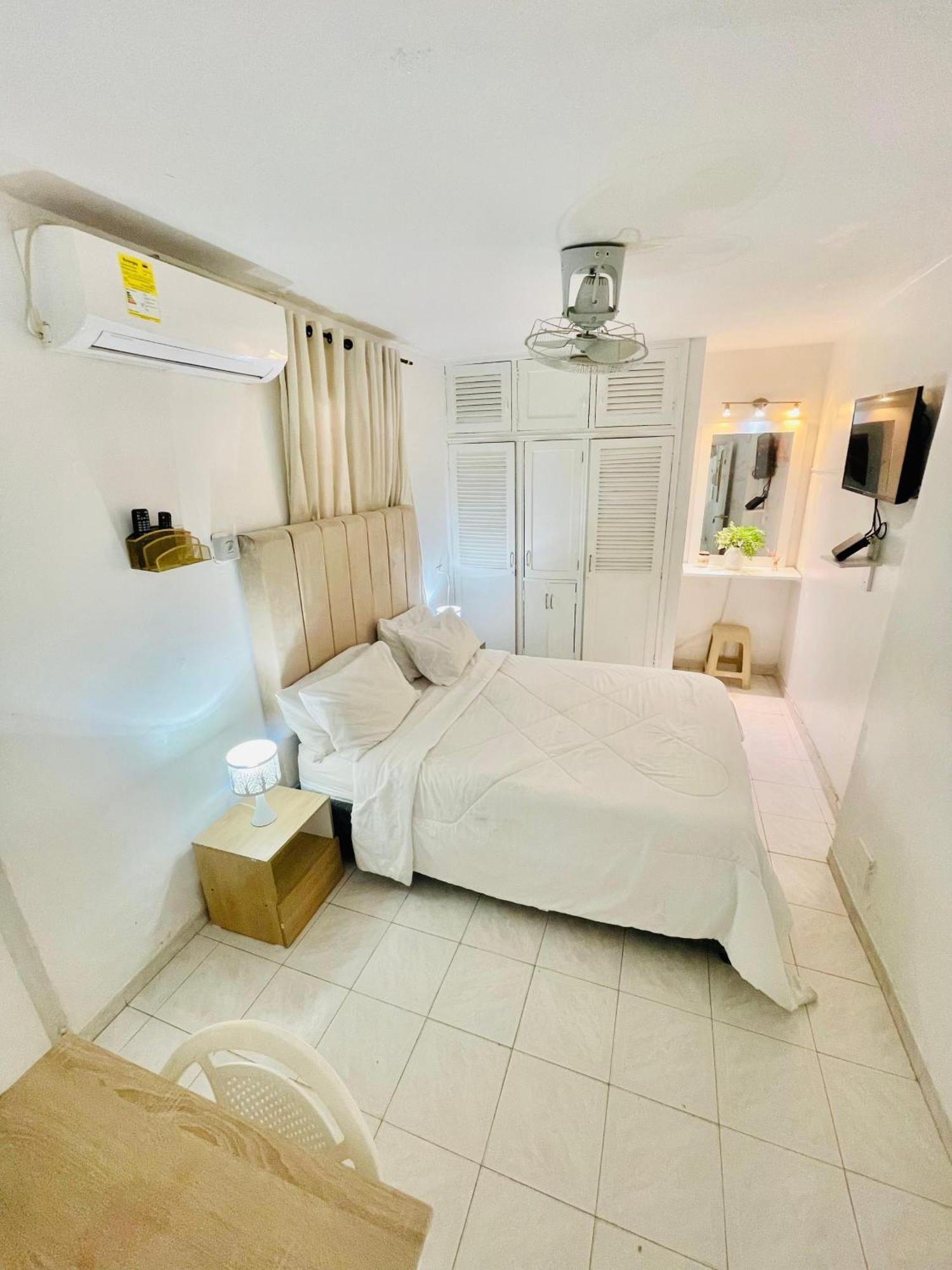 Hostal Casa Dandy Картахена Экстерьер фото